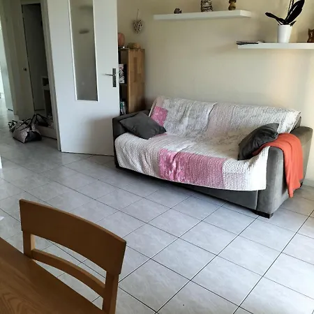 Location A Juan Les Pins Апартаменти *